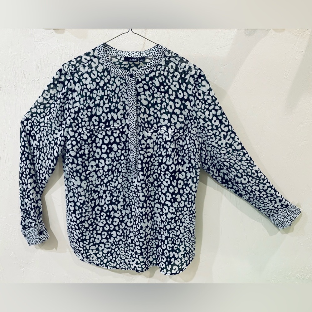 Ana woman’s blouse L